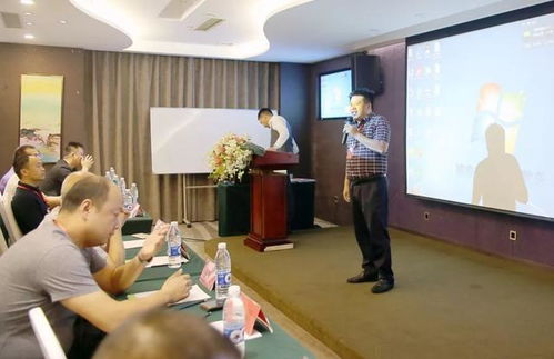 精彩回顧 祝賀河南省地坪協(xié)會第三期技術(shù)交流培訓(xùn)會圓滿成功